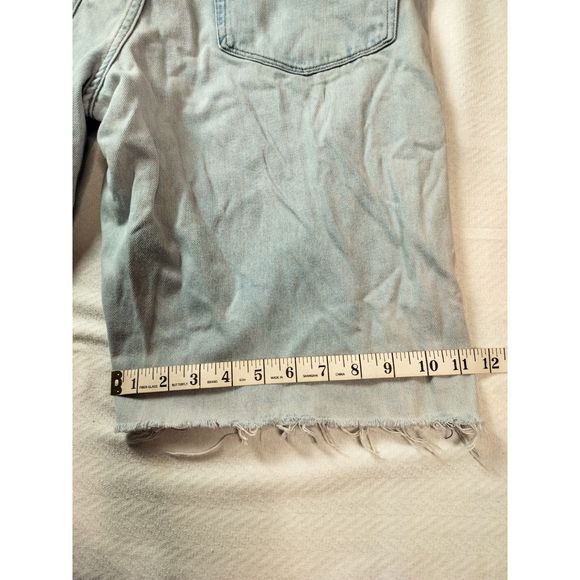 Men's Empyre Jean Shorts. Light Wash. Size 34 - Picture 6 of 8